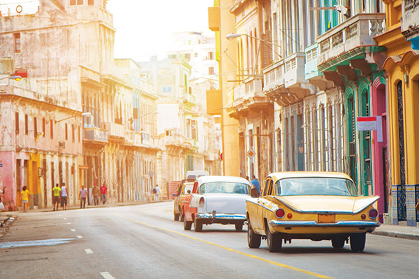 Hình ảnh muốn chơi xe cổ hãy đến Cuba